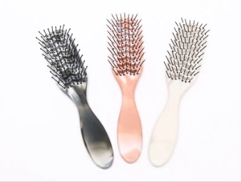 Hur använder man Plastic Hair Comb?